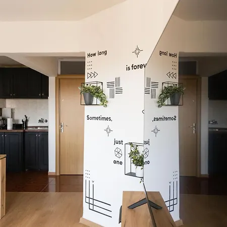 Apartament Lovely 1bd Flat Near The Sea Garden By Flat Mаnаger