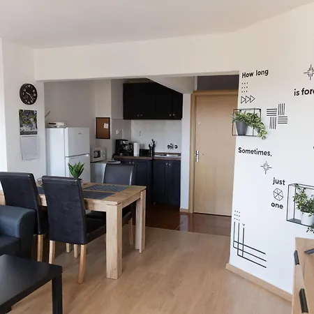 Lovely 1bd Flat Near The Sea Garden By Flat Mаnаger Apartament *