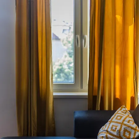 Apartman Lovely 1bd Flat Near The Sea Garden By Flat Mаnаger *
